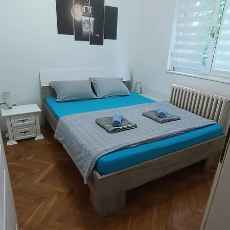 Tenigo Apartment *